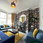 Great Located Victorian House With All Amenities